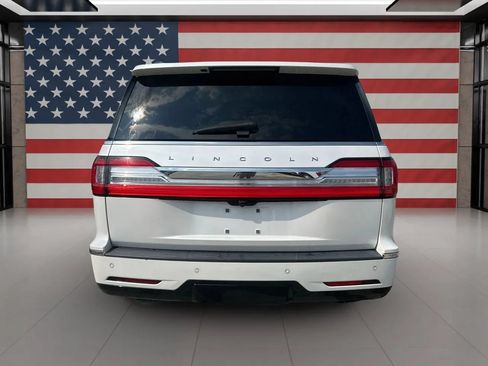Used 2018 Lincoln Navigator Reserve AWD/4WD image 5