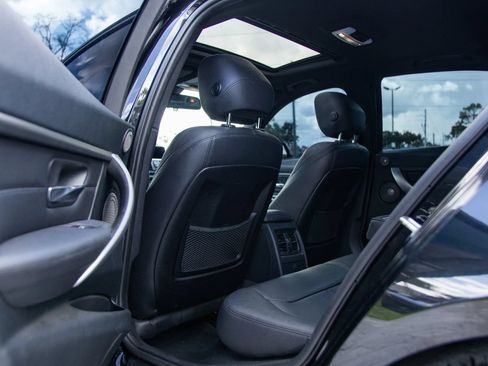Used 2014 BMW 335i Sedan RWD image 22