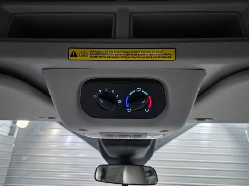 Used 2019 Ford Transit 350 XLT RWD image 13