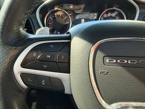 Used 2017 Dodge Challenger GT w/ Driver Convenience Group image 31