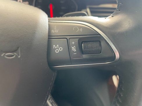 Used 2015 Audi A8 L 4.0T image 34