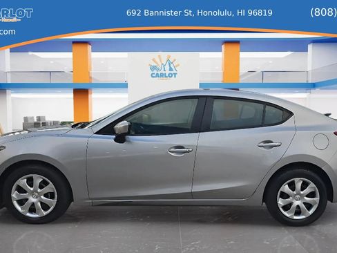 Used 2015 MAZDA MAZDA3 i Sport FWD image 4