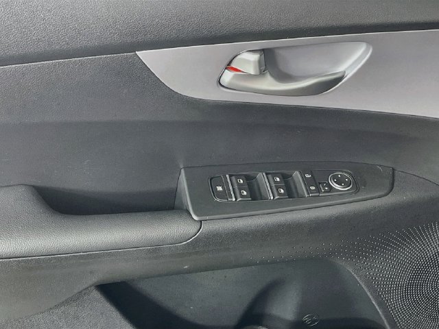 Used 2024 Kia Forte LX FWD image 18