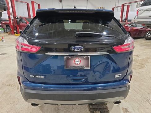 Used 2020 Ford Edge SEL w/ Cold Weather Package image 24
