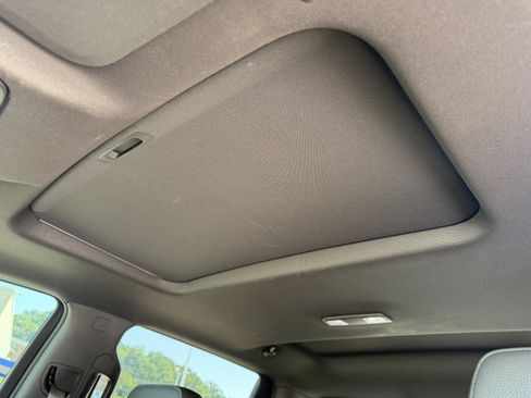 Used 2021 GMC Sierra 1500 Denali w/ Denali Ultimate Package AWD/4WD image 14