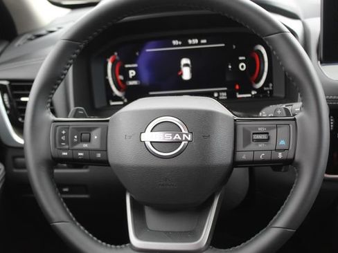 Used 2026 Nissan Rogue Platinum w/ Platinum Premium Package AWD/4WD image 13