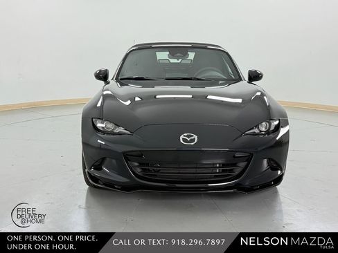 New 2026 MAZDA MX-5 Miata Club image 2