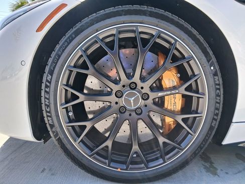 New 2026 Mercedes-Benz SL 63 AMG S e Performance 4MATIC image 35