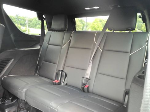 Certified 2024 Cadillac Escalade Premium Luxury AWD/4WD image 20