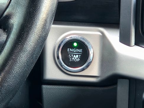 Used 2021 Ford F150 XLT w/ Equipment Group 302A High AWD/4WD image 15