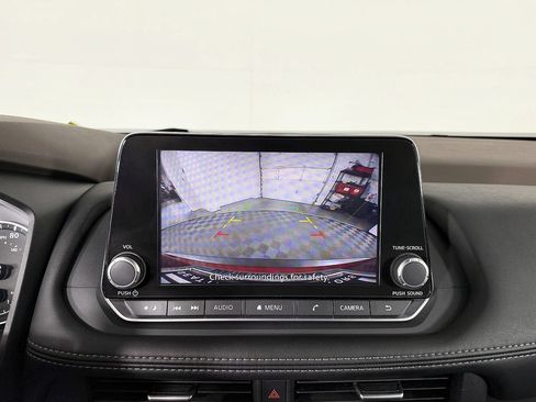 Used 2023 Nissan Rogue S AWD/4WD image 60