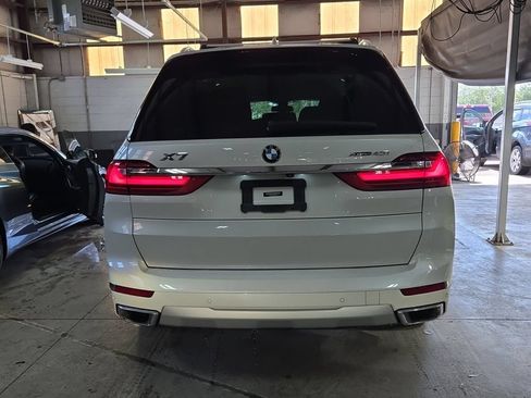 Used 2020 BMW X7 xDrive40i w/ Premium Package AWD/4WD image 5