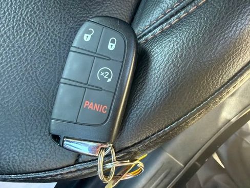 Certified 2022 Jeep Compass Limited AWD/4WD image 22