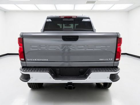 Used 2025 Chevrolet Silverado 2500 LTZ w/ LTZ Convenience Package AWD/4WD image 5