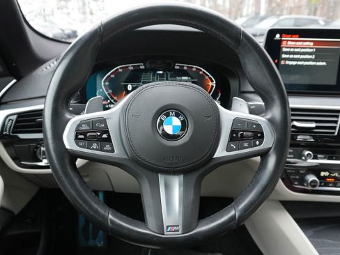 Certified 2023 BMW 540i w/ Dynamic Handling Package image 17