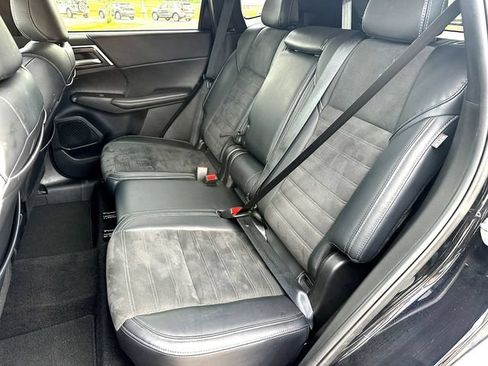 Used 2024 Mitsubishi Outlander SE Black Edition AWD/4WD image 19