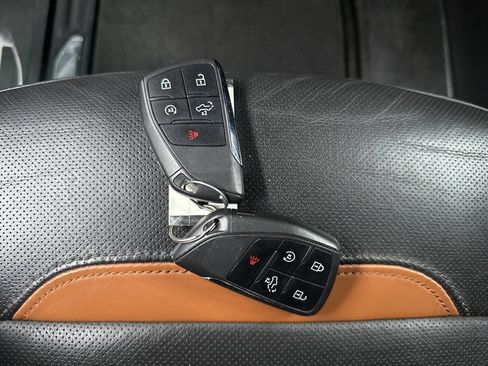 Used 2023 GMC Sierra 1500 AT4 w/ AT4 Premium Package image 39