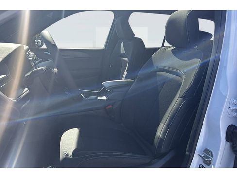 New 2025 Jeep Grand Cherokee Laredo X image 10