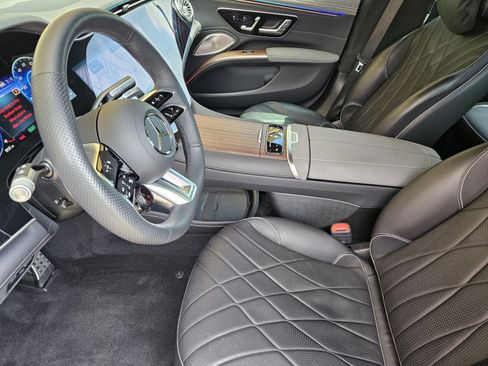Used 2023 Mercedes-Benz EQS AMG 4MATIC image 9