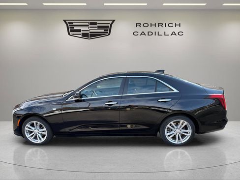 Used 2023 Cadillac CT4 Luxury w/ Sun And Sound Package image 9