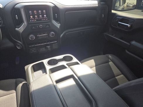 Used 2025 Chevrolet Silverado 1500 Custom RWD image 29