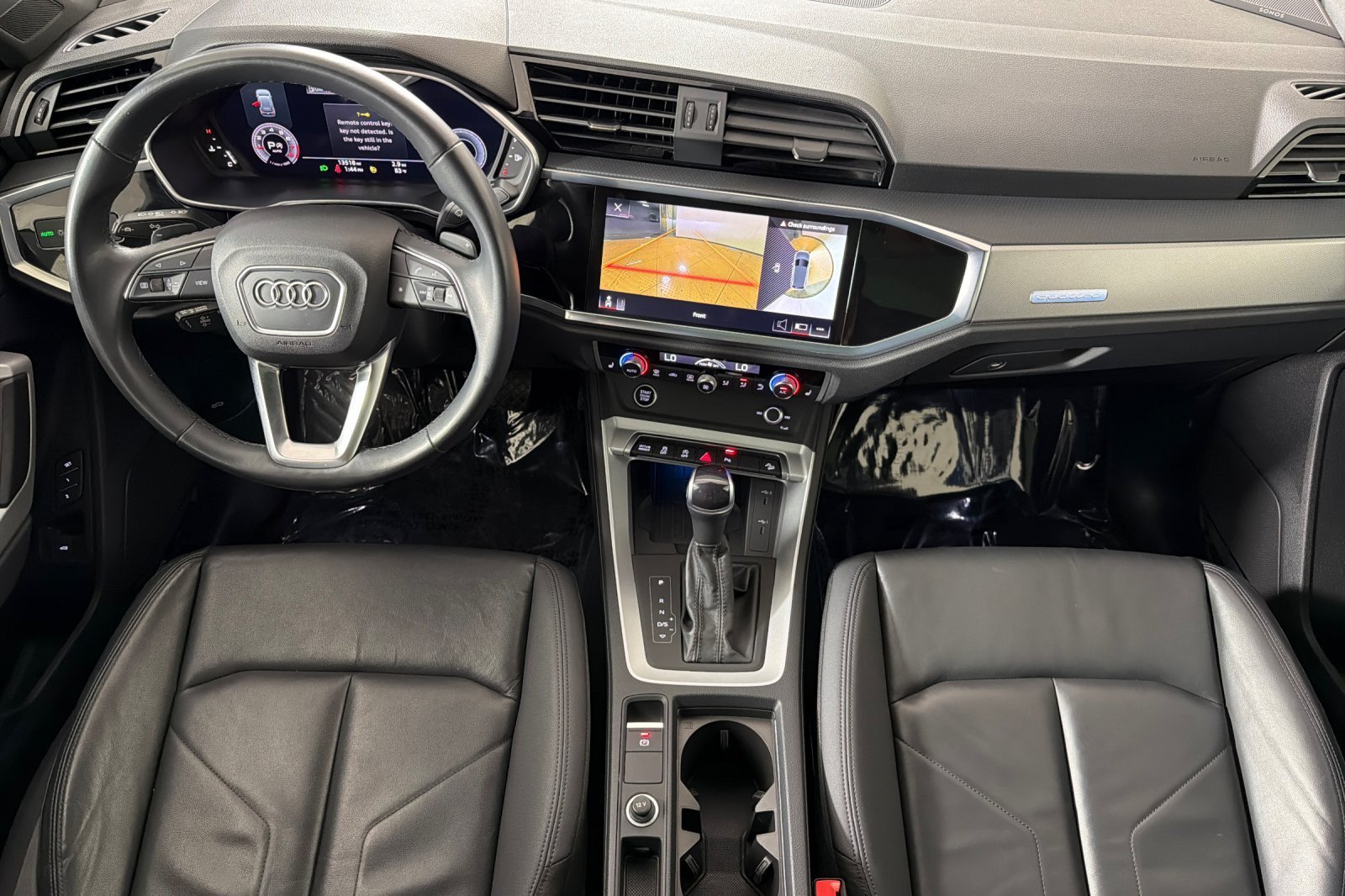 Used 2023 Audi Q3 2.0T Premium Plus w/ Premium Plus Package AWD/4WD image 12