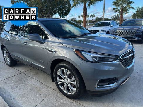 Used 2019 Buick Enclave Avenir image 1