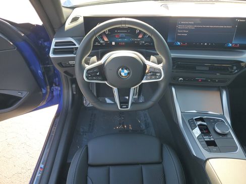 Used 2025 BMW 230i Coupe w/ M Sport Package image 11