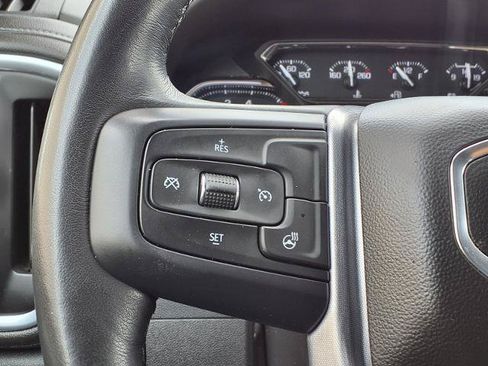 Used 2022 GMC Sierra 1500 SLT RWD image 11