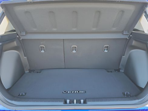 Certified 2024 Hyundai Venue Limited image 30