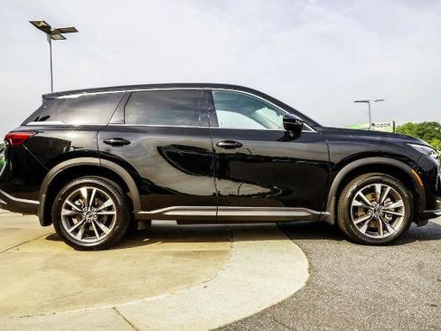 Certified 2026 INFINITI QX60 Pure w/ Cargo Package FWD image 6