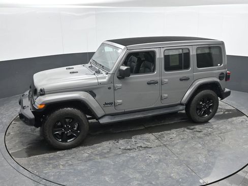 Used 2023 Jeep Wrangler Altitude image 42
