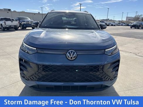 New 2026 Volkswagen Tiguan SE R-Line AWD/4WD image 9