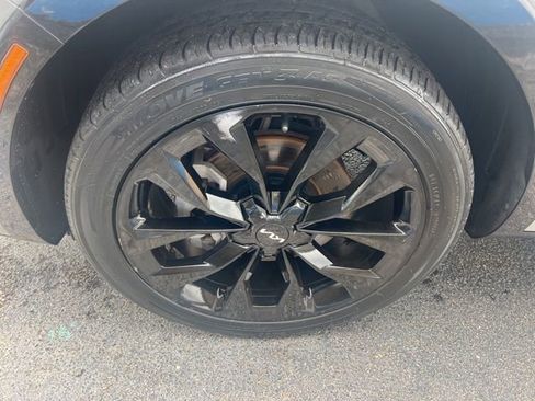 Used 2022 Kia Sorento SX FWD image 6