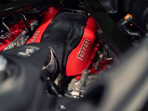 Used 2021 Ferrari SF90 Stradale AWD/4WD image 54