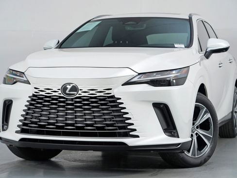 Used 2024 Lexus RX 350 Premium w/ Accessory Package (Z1) FWD image 3