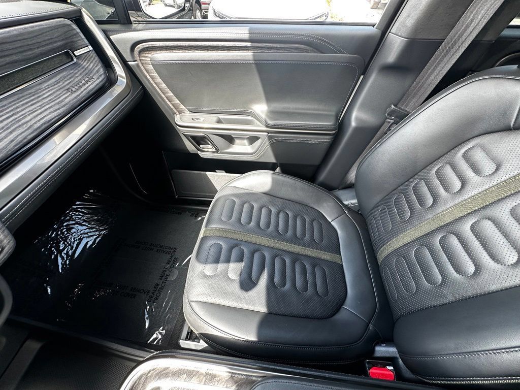 Used 2022 Rivian R1T Launch Edition AWD/4WD image 39
