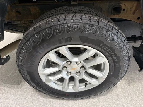 Certified 2025 Chevrolet Silverado 1500 LT w/ Max Trailering Package AWD/4WD image 8