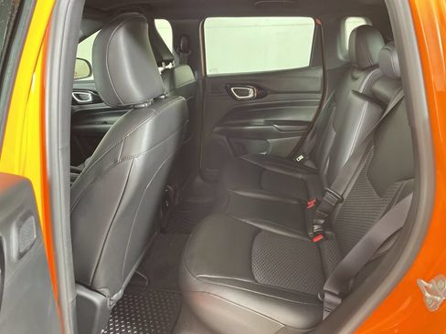 New 2026 Jeep Compass Latitude w/ Sun and Sound Group AWD/4WD image 38