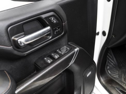 Used 2020 GMC Sierra 2500 AT4 w/ AT4 Premium Package AWD/4WD image 42