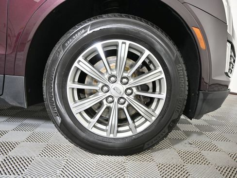 Used 2017 Cadillac XT5 Luxury w/ Driver Awareness Package AWD/4WD image 11
