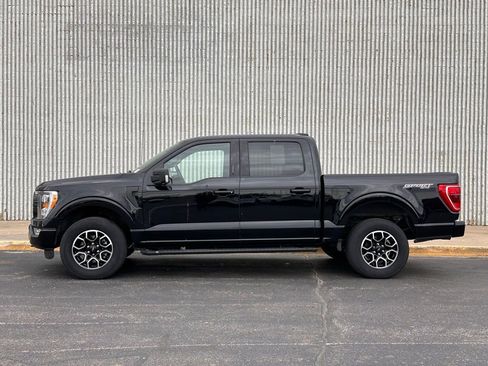 Used 2022 Ford F150 XLT w/ Equipment Group 302A High AWD/4WD image 2