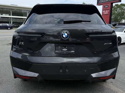 Used 2024 BMW iX xDrive50 w/ Premium Package AWD/4WD image 67