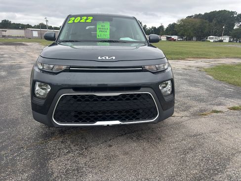 Certified 2022 Kia Soul LX image 17