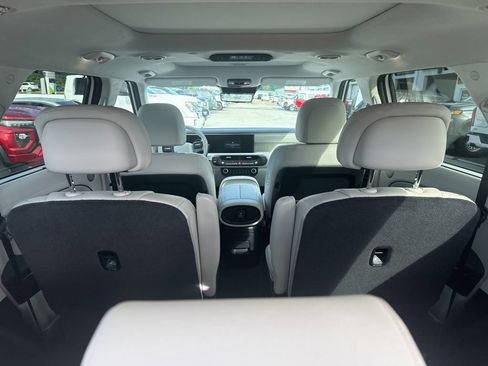 Used 2026 Hyundai Palisade Calligraphy FWD image 8