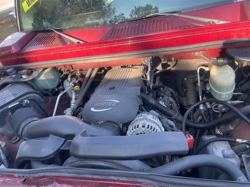 Used 2003 HUMMER H2 Sport Utility w/ Preferred Equipment Group image 30