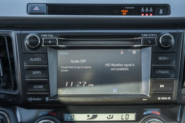 Used 2018 Toyota RAV4 XLE AWD/4WD image 20