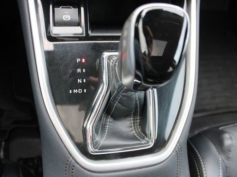 Used 2024 Subaru Outback Limited image 16