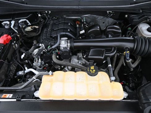 Used 2018 Ford F150 XLT w/ Equipment Group 302A Luxury image 18