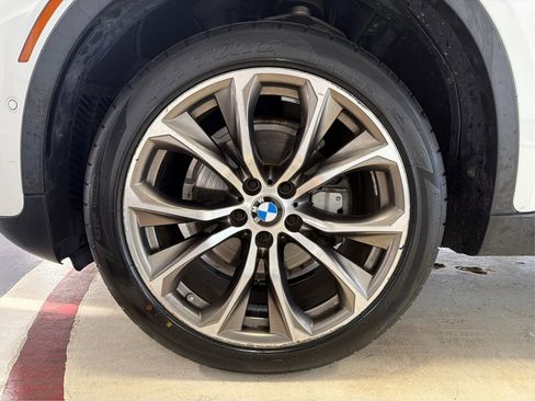 Used 2019 BMW X6 xDrive35i w/ Convenience Package AWD/4WD image 13